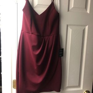 Brand new burgundy Lulus dress